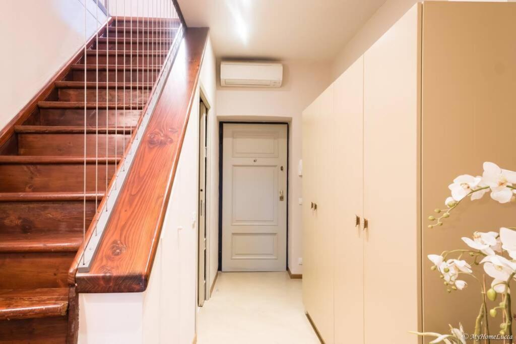 Ferienwohnung Le Scuderie- RIBOT Lucca Exterior foto